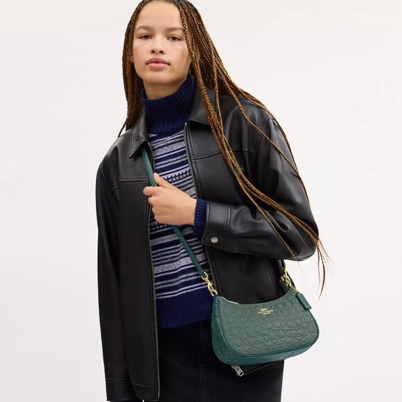 NWT Coach CY674 Teri Signature Blocked Leather Shoulder Bag in Sage Green SEALED - Picture 2 of 10